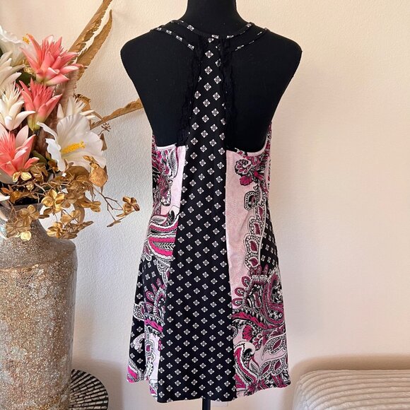 Y2K Purple & Black Paisley Halter Midi Dress with Back Lace Trim - Picture 2 of 8